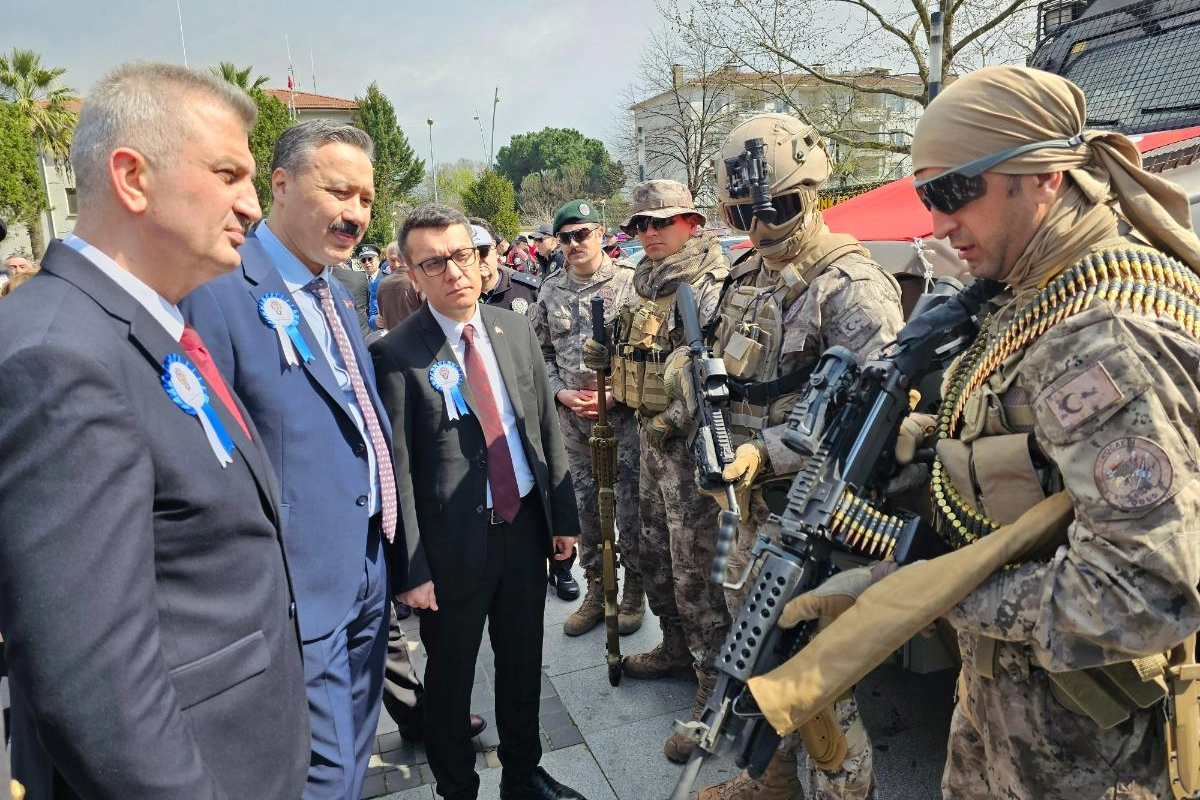 Gölcük'te 181. yıl törenle kutlandı